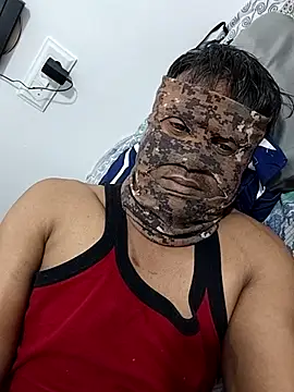 Snapshot of Rushasharma_368 chatting on 11-08-25, 06:22 Rushasharma 368 online show from 11-08-25, 06:22