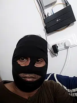 Snapshot of Rushasharma_368 chatting on 01-08-26, 04:35 Rushasharma 368 online show from 01-08-26, 04:35