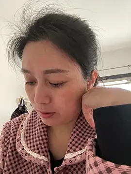 aoyo66 online show from 11-12-25, 12:37