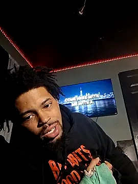 Painstickwes online show from 05-06-26, 03:32