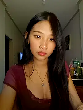 Snapshot of Bunny72772 chatting on 10-11-25, 03:35 Bunny72772 online show from 10-11-25, 03:35