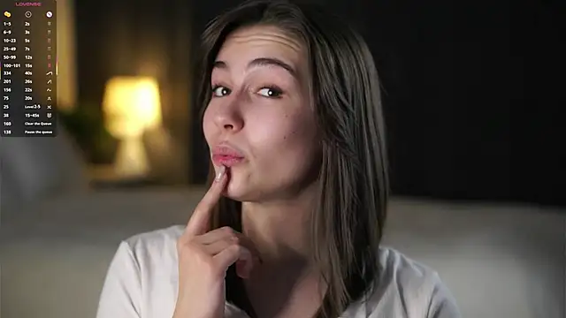 LettySlovacek online show from 11-21-25, 02:54