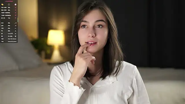 LettySlovacek online show from 11-12-25, 02:26