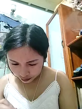 Mai4568 online show from 09-30-25, 12:33