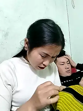 Mai4568 online show from 12-22-25, 09:20