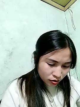 Mai4568 online show from 12-18-25, 06:29