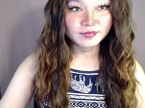 Eyes-on-me online show from 11-05-25, 10:35