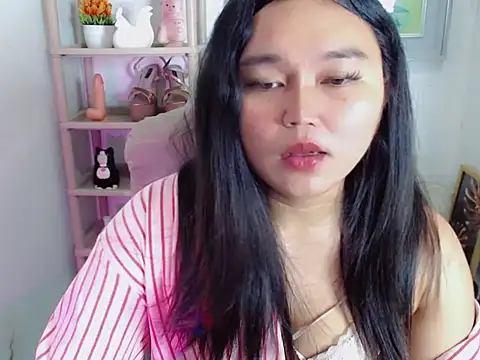 Eyes-on-me online show from 06-11-26, 02:53