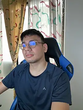 marcuswildx online show from 12-04-25, 12:04