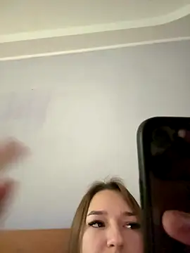 Snapshot of LinChka5789 chatting on 10-10-25, 07:58 LinChka5789 online show from 10-10-25, 07:58