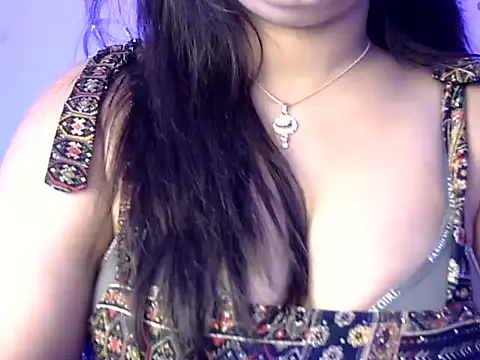 Aaliya02 online show from 04-07-26, 10:11