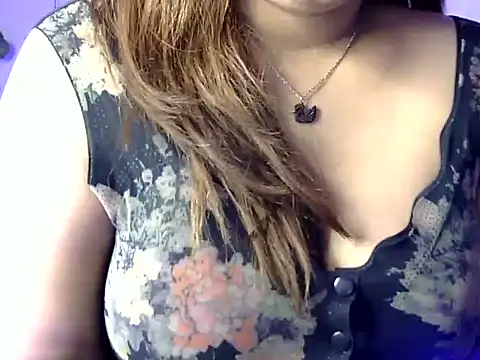 Aaliya02 online show from 02-21-26, 09:55