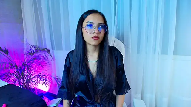 Snapshot of eimi_rosse18 chatting on 10-22-25, 12:26 eimi rosse18 online show from 10-22-25, 12:26