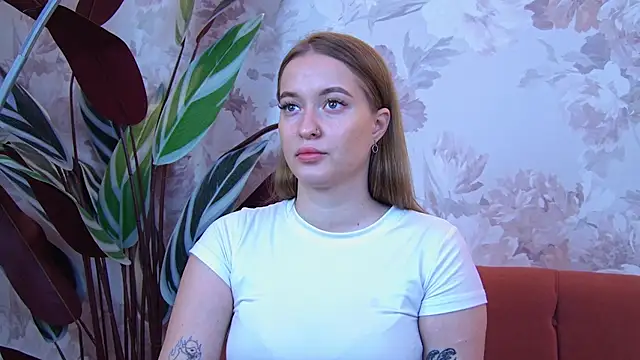 Snapshot of Eva_Haris chatting on 09-29-25, 06:09 Eva Haris online show from 09-29-25, 06:09