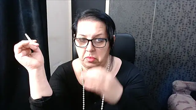 Snapshot of MissSanjanne chatting on 03-18-25, 07:44 MissSanjanne online show from 03-18-25, 07:44