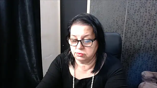 Snapshot of MissSanjanne chatting on 03-18-25, 03:33 MissSanjanne online show from 03-18-25, 03:33