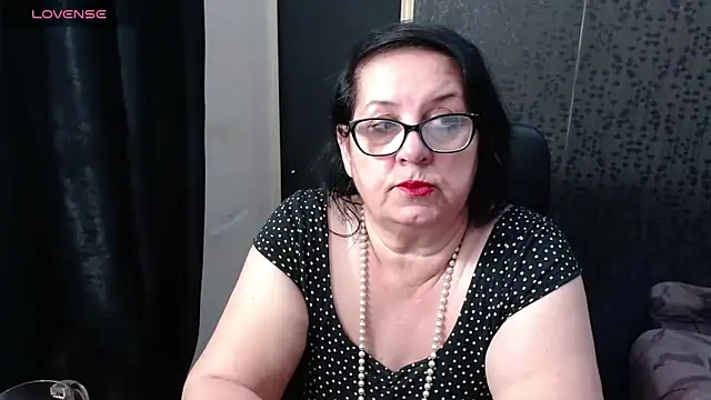 Snapshot of MissSanjanne chatting on 05-19-26, 07:43 MissSanjanne online show from 05-19-26, 07:43