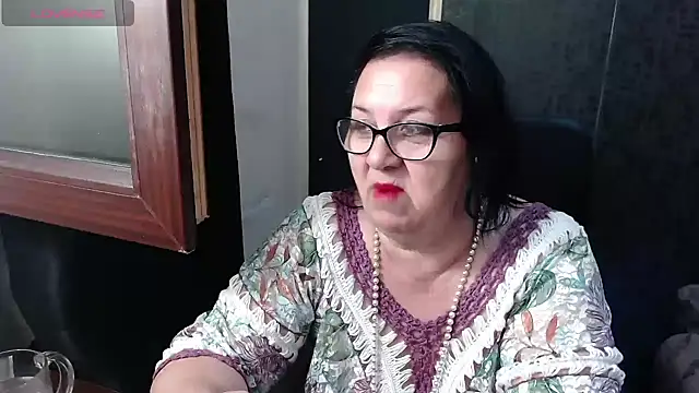 Snapshot of MissSanjanne chatting on 06-14-26, 08:10 MissSanjanne online show from 06-14-26, 08:10