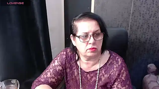 MissSanjanne online show from 04-18-26, 06:54