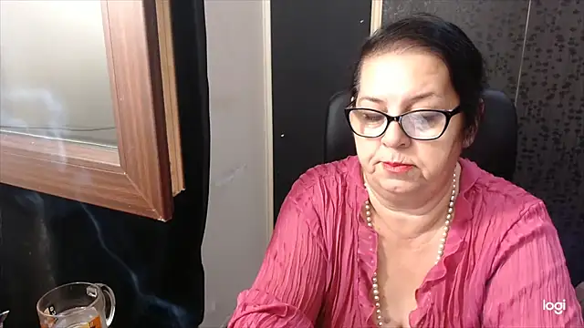 Snapshot of MissSanjanne chatting on 09-21-25, 04:28 MissSanjanne online show from 09-21-25, 04:28