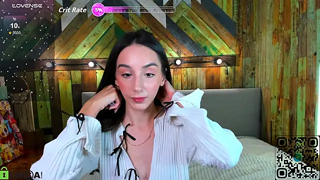 Elliizabeth online show from 10-22-25, 07:19
