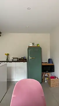 eauminerale online show from 02-23-26, 09:32