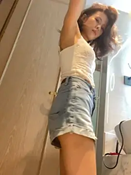 miumiu-66 online show from 04-22-26, 08:21