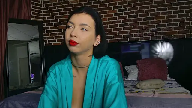 MeganSin  online show from 10-04-25, 04:47