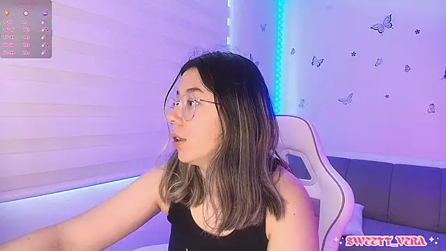 sweettvera online show from 04-13-26, 01:04