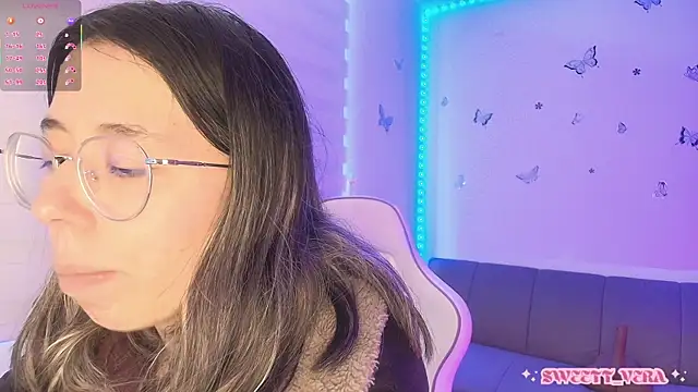 sweettvera online show from 04-15-26, 04:22