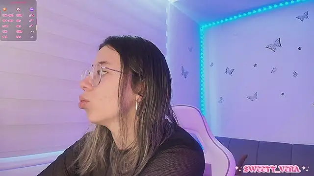 sweettvera online show from 04-07-26, 01:35