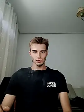 Snapshot of jorgeereyy chatting on 09-22-25, 02:01 jorgeereyy online show from 09-22-25, 02:01