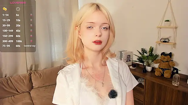 LaureMestler online show from 03-18-26, 08:39