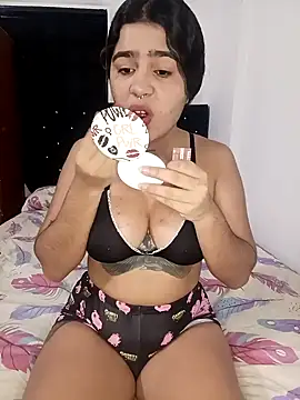 Sashalana online show from 12-14-25, 10:54