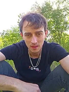 Snapshot of Chrisou73 chatting on 06-14-26, 03:46 Chrisou73 online show from 06-14-26, 03:46