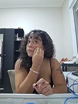 sweetamy326 online show from 06-18-26, 10:48