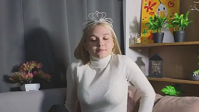 KelleDomin online show from 09-29-25, 06:24