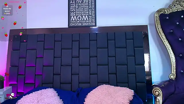 Krystal Heartss online show from 10-24-25, 05:34