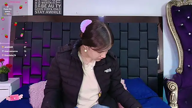 Krystal Heartss online show from 11-11-25, 02:34