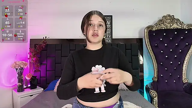 Krystal Heartss online show from 11-29-25, 01:33