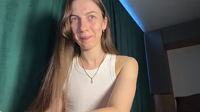 Snapshot of Prettyyy_Angel chatting on 06-29-26, 07:26 Prettyyy Angel online show from 06-29-26, 07:26