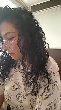 LondonHilton online show from 03-07-26, 08:58