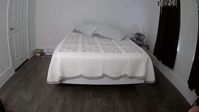 Buggy1965 online show from 12-18-25, 03:05