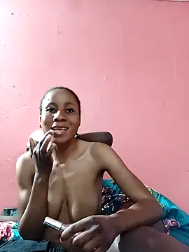 HotPetite 25 online show from 11-30-25, 07:47