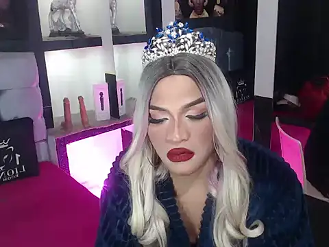 Sophia hott01 online show from 10-23-25, 12:20