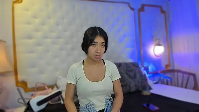 Mariana Kalo online show from 12-20-25, 11:24