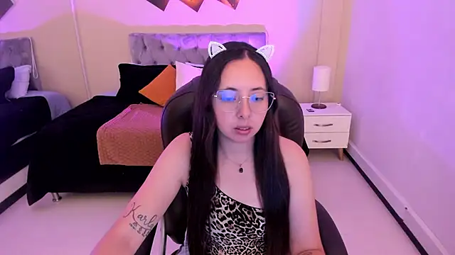 Nata Velvet online show from 10-16-25, 01:41