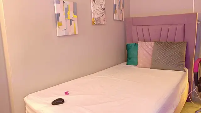 meli peach1 online show from 01-31-26, 07:34