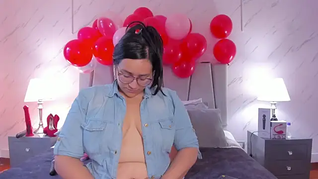 Michell Monet online show from 02-15-26, 01:21