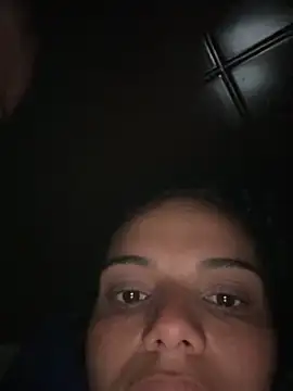 Anavalle online show from 11-30-25, 04:13